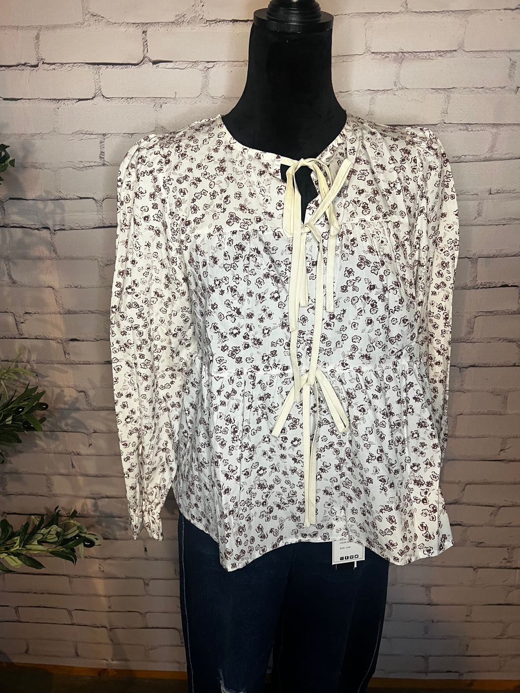 Floral Bow Tie Front Flounce Long Sleeve Blouse
