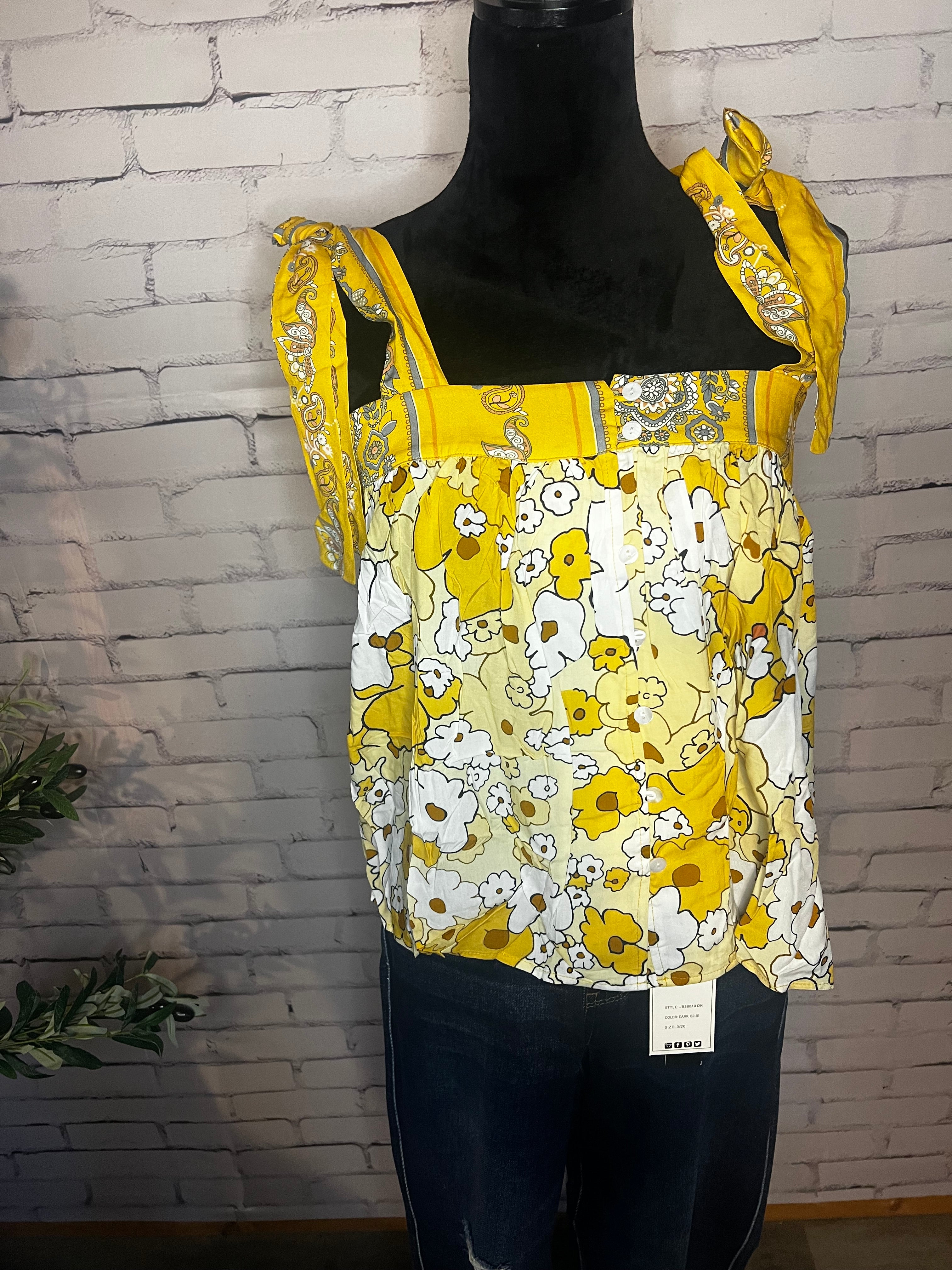 What's Happening Here Floral Tank