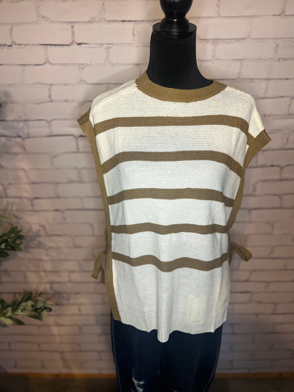 Stripe Round Neck Tie Open Side Sweater Knitted Top