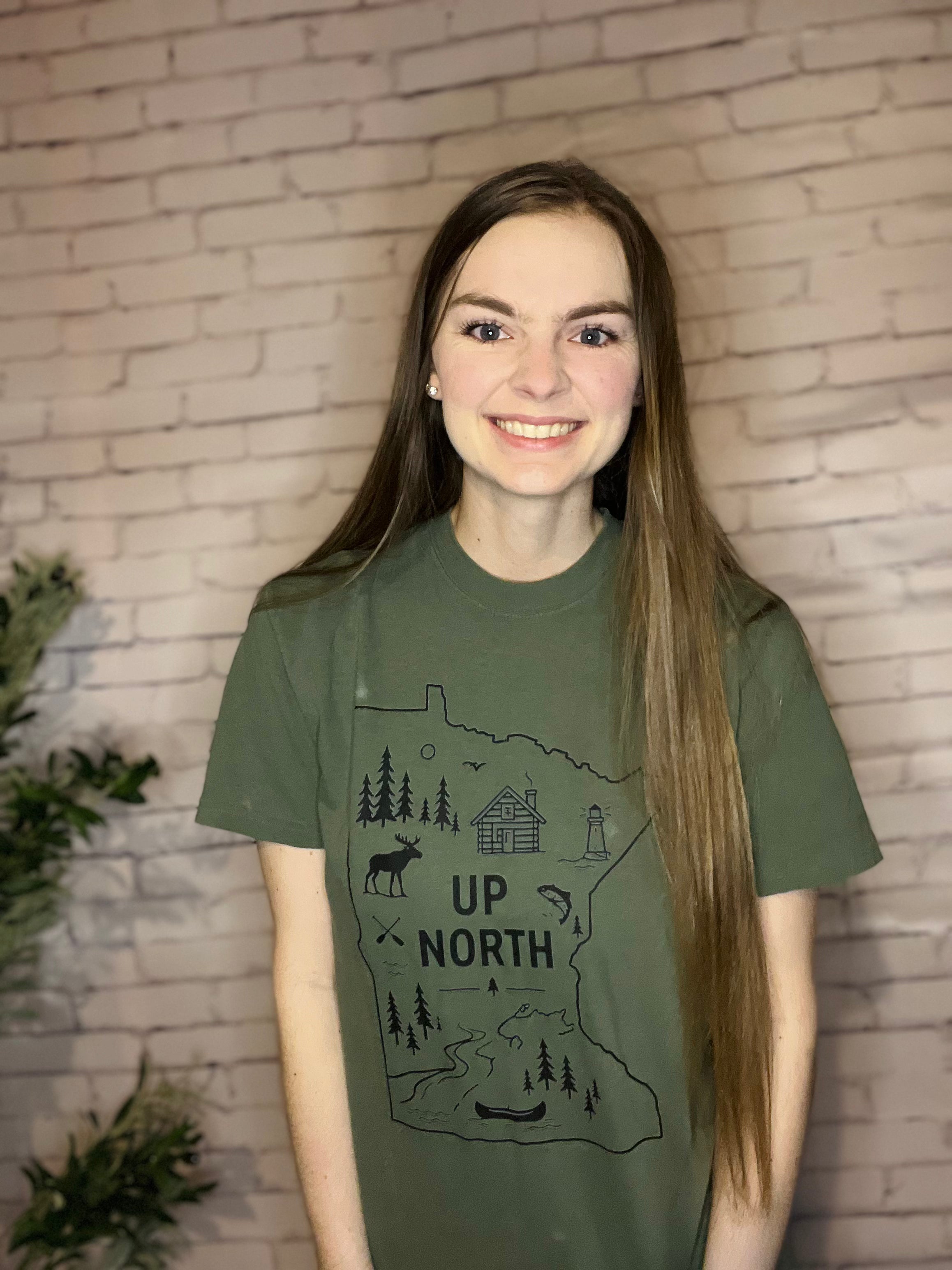 MN Up North Graphic Tee - Moss